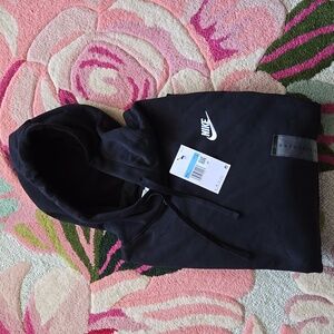 Nike Men's Sportswear Club Pullover Black Hoodie Medium